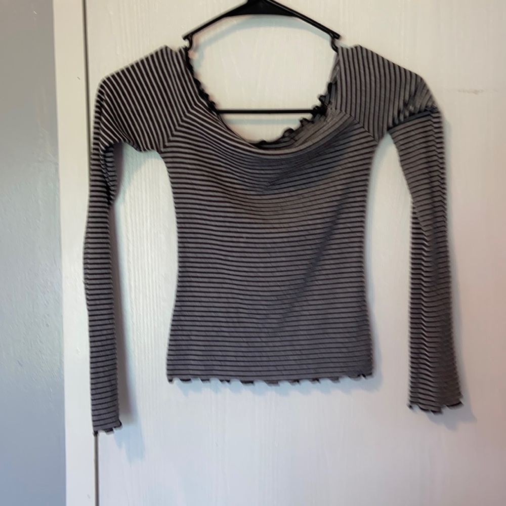 Women’s black and white striped shirt